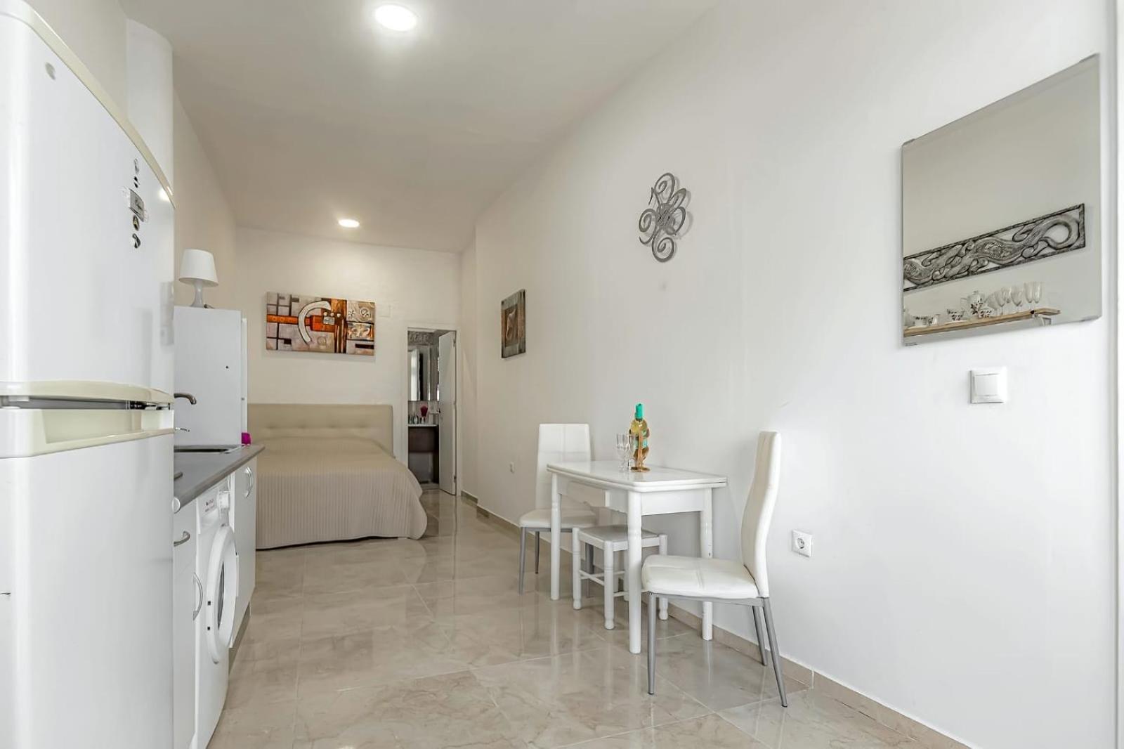Apartment On Pinta Beach Costa Adeje  Exteriér fotografie